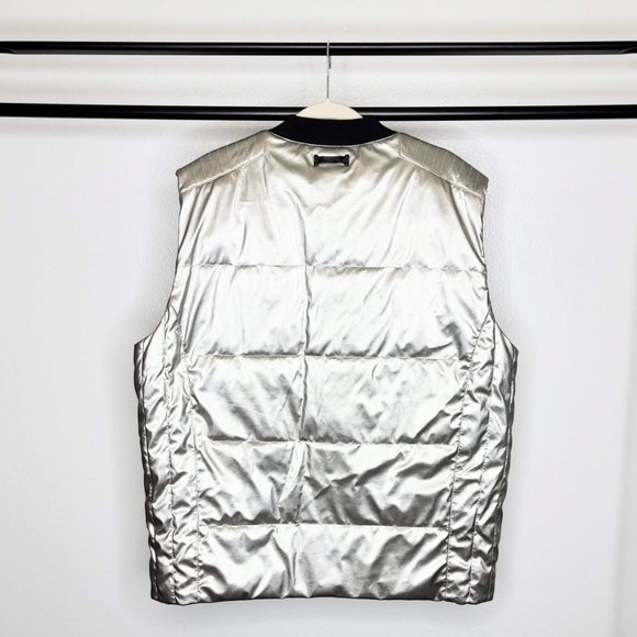Calvin Klein Men's Silver Puffer Vest Size Large. - Picture 9 of 13